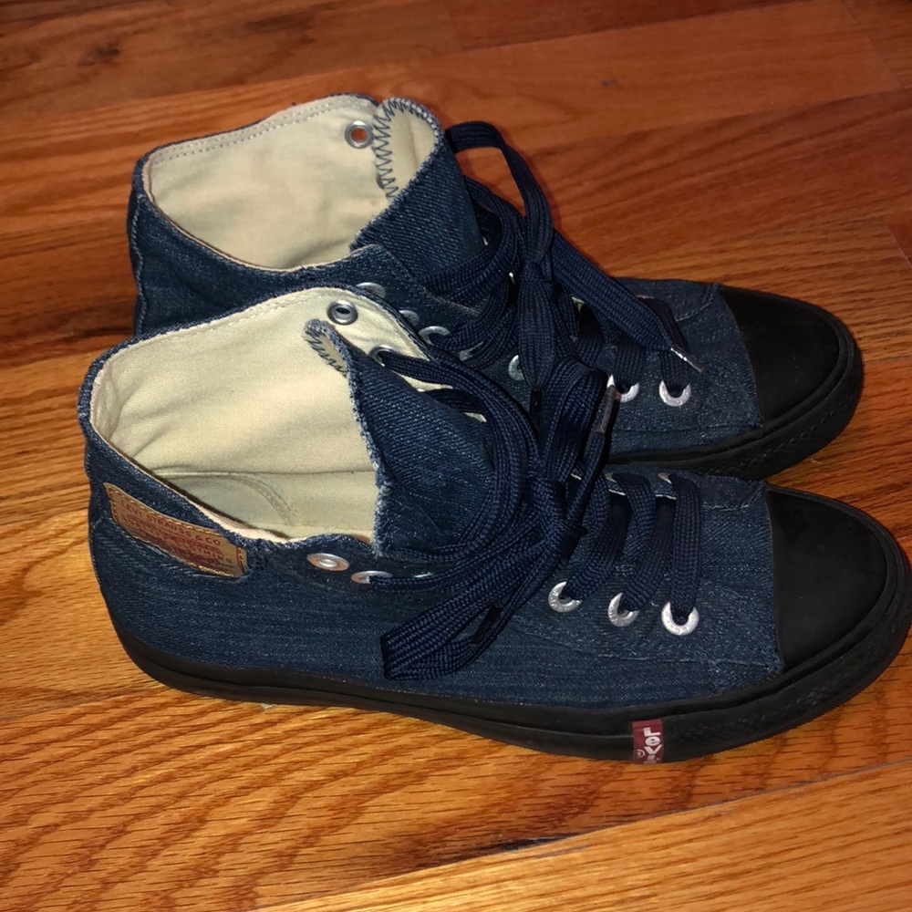 Men’s Levi Denim Hightop Canvas Sneakers - Picture 4 of 8